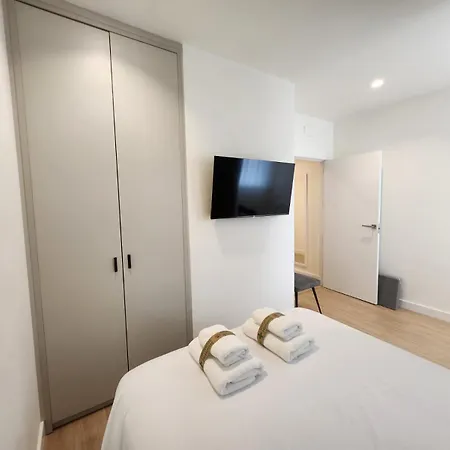 Playa B - Primera Linea De Playa - Wifi Gratis * Gijón